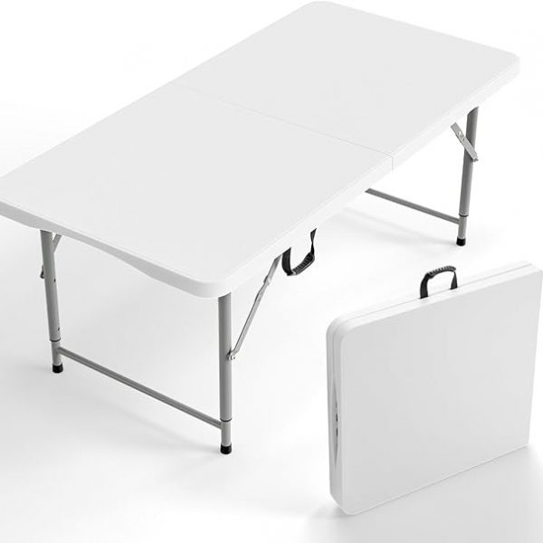 4 ft (48") plastic table